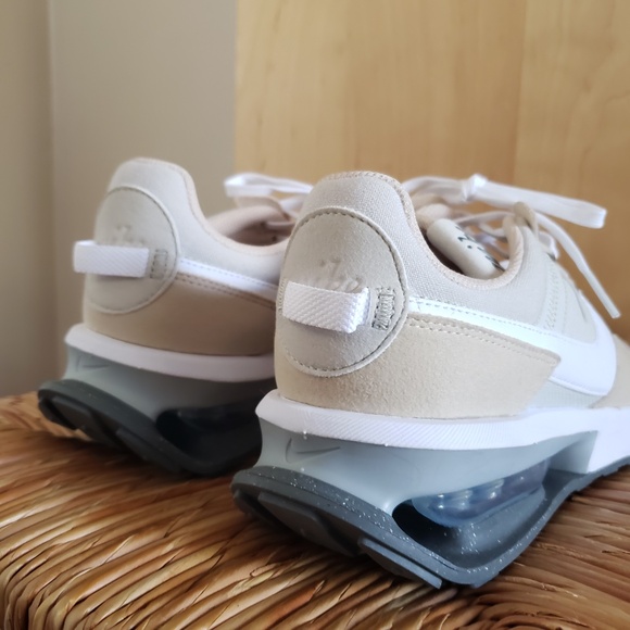Nike Air Max Pre Day Sneakers Size 7 NEW! - Picture 13 of 16